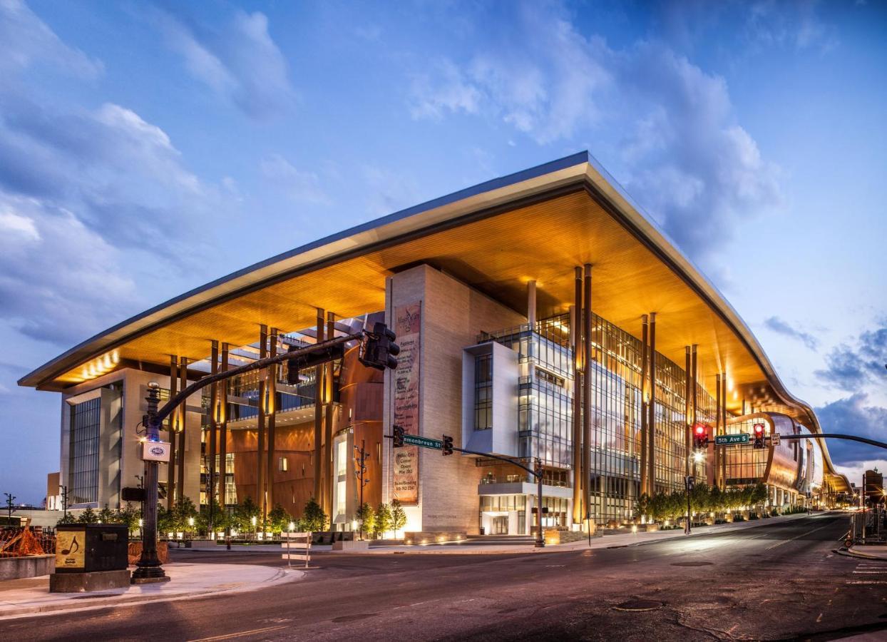 Loews Nashville Hotel At Vanderbilt Plaza Bagian luar foto